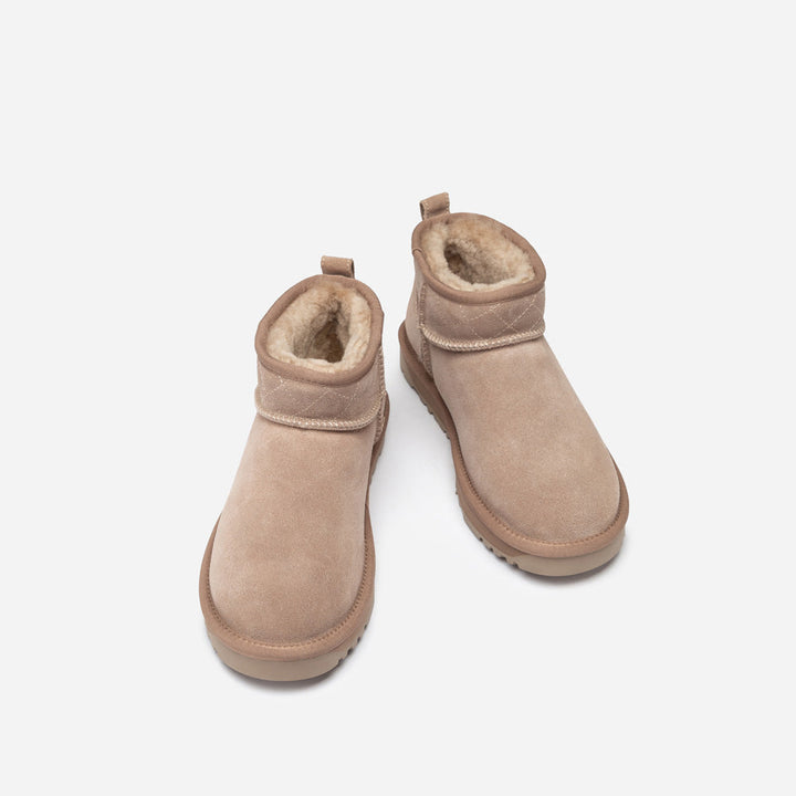 OZWEAR UGG Classic Matelasse Ultra Mini Boot