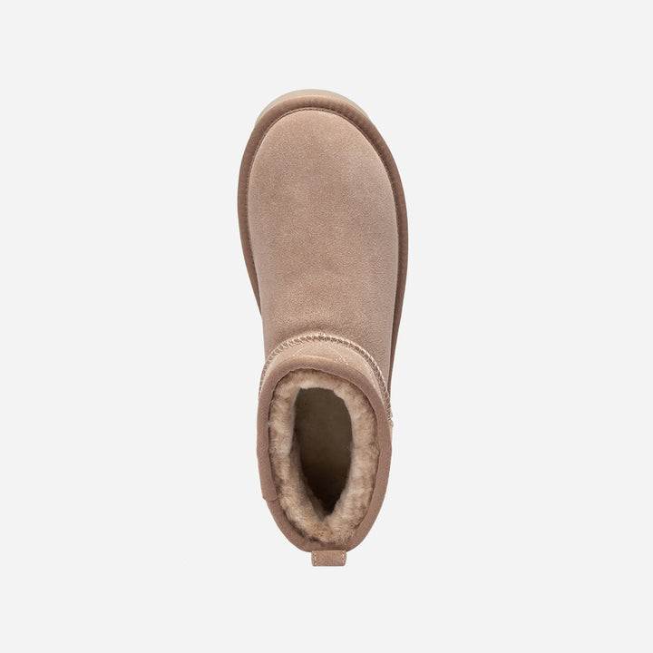 OZWEAR UGG Classic Matelasse Ultra Mini Boot