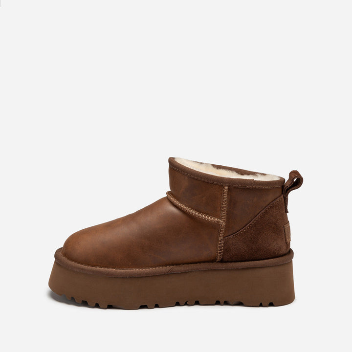 OZWEAR UGG Classic Platform Ultra Mini Boot (Oiled Leather) (4.5cm)