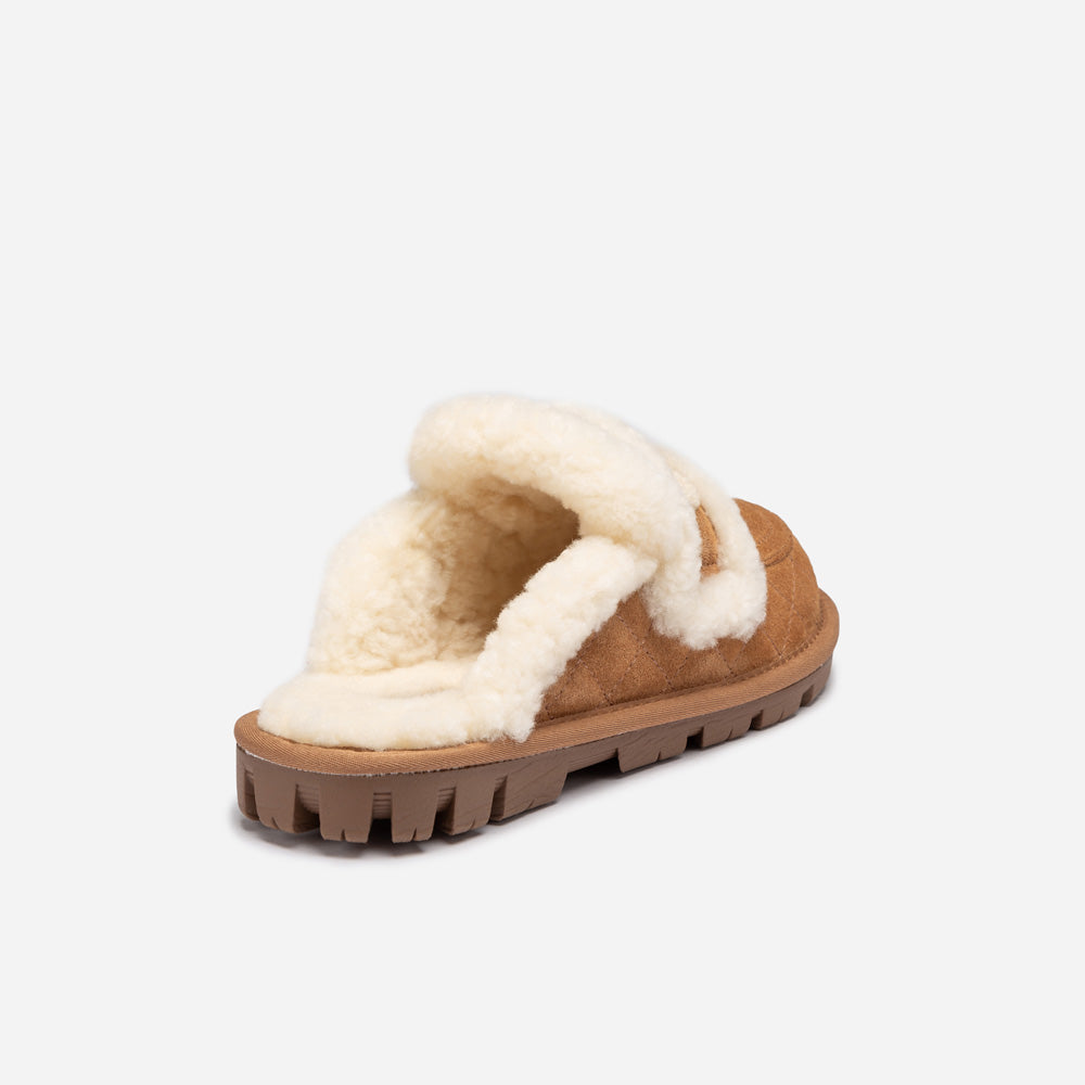 OZWEAR UGG Violet Matelassé Shearling Slipper (Elastic Logo, Detachable Feature)