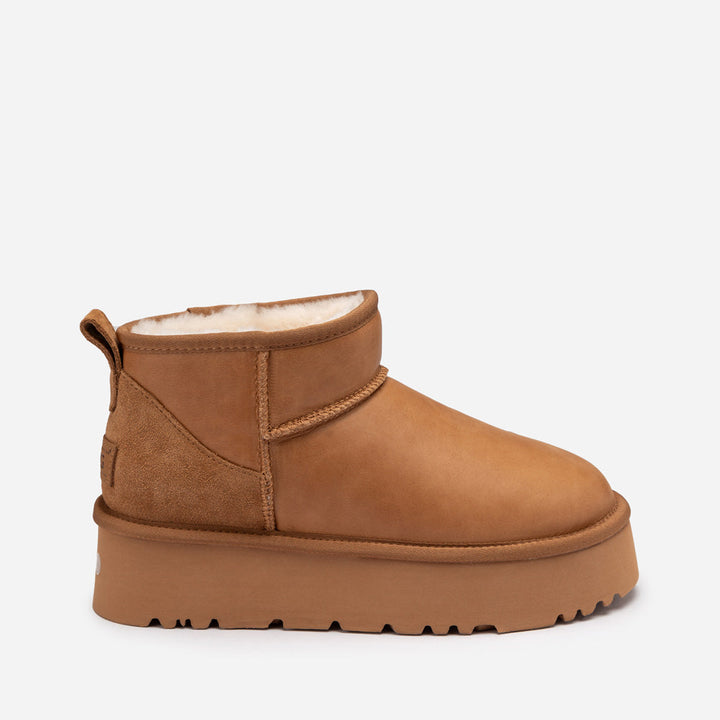 OZWEAR UGG Classic Platform Ultra Mini Boot (Oiled Leather) (4.5cm)