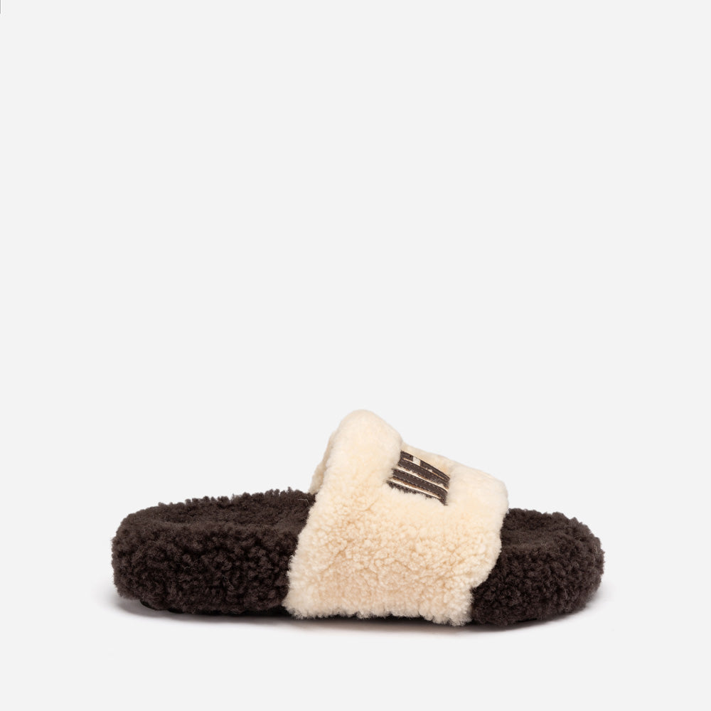 OZWEAR UGG Acacia Shearling Logo Slipper