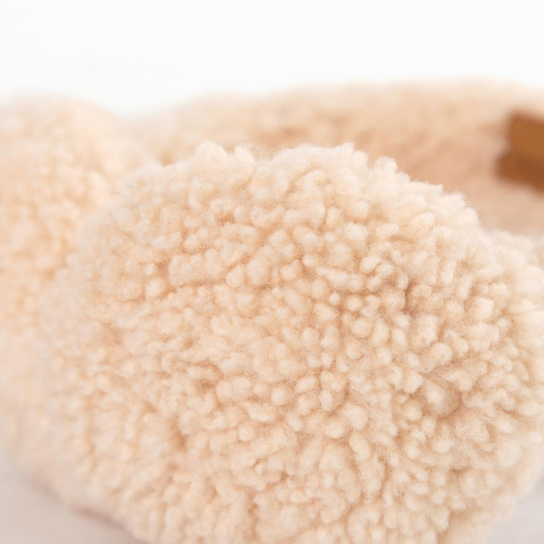OZWEAR UGG Kids Curly Sheepskin Earmuff